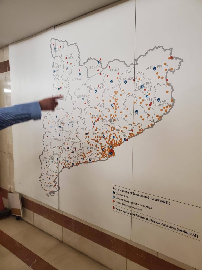 A map of Youth Information Points across Catalonia
