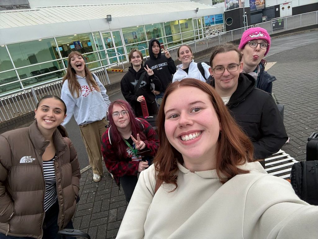 Mind Our Future Gwent Young People taking a selfie outside Cardiff airport